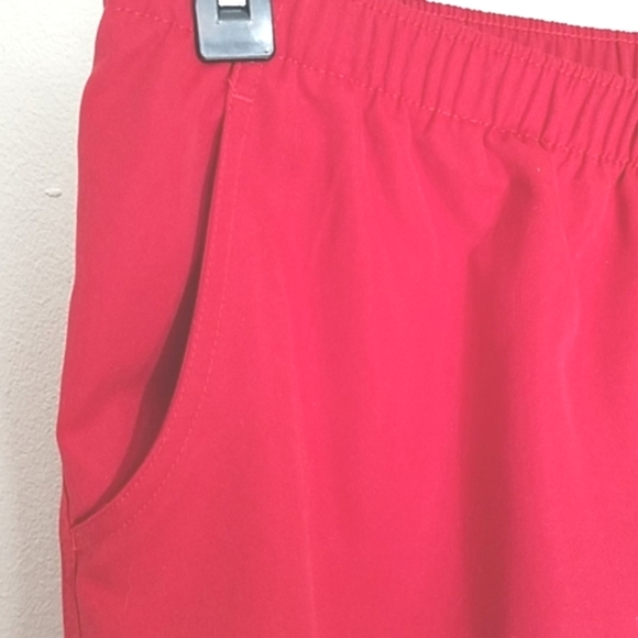 *Red Bermuda Walking Shorts Pull-On Pockets Stretchy High Rise Alia Sz 18W - Picture 3 of 7